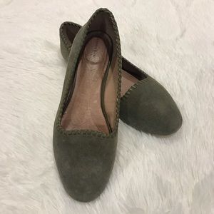Lands’ End Women Shoe
